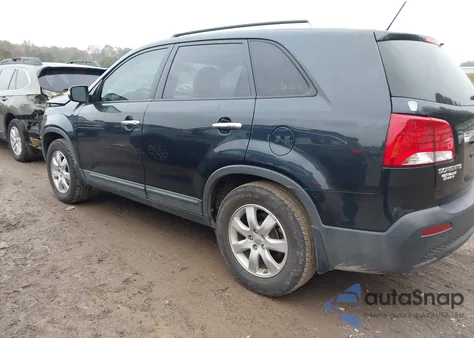 2013 Kia Sorento Lx z USA, uszkodzony, nr VIN 5XYKT3A64DG387902